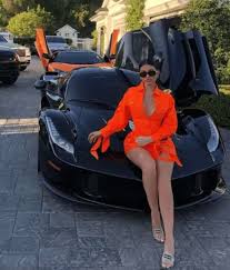 Kylie Jenner - LaFerrari 