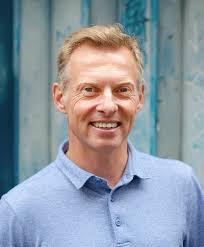 Matt Lyons's Instagram, Twitter & Facebook