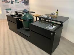 You can consider this option when planning to often conduct large garden parties or gatherings. Die Grillzimmer Outdoorkuche Das Schwebende Big Green Egg Xl