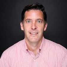 Tim Farquhar's Instagram, Twitter & Facebook