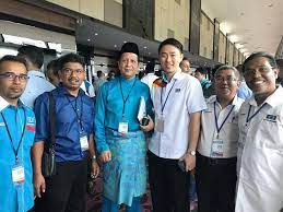 Sūn wěixuān), je a malajzijskej politik. Perwakilan Pkr Boo Wakil Sarawak Larry Sng Sarawakvoice Com