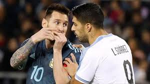 Месси забил рекордный гол на копа америка. Kubok Ameriki Leo Messi Protiv Luisa Suaresa V Ekspresse Dnya Na 19 Iyunya 2021 Bukmekerov Net
