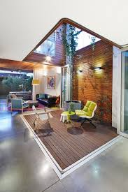 An Outdoor Space Right In The Middle Of The Living Room Tree Included Contemporary Deck By Elaine Richardson A Patio Interior Courtyard Design Terrace Design