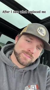 Derek Cordes's Instagram, Twitter & Facebook