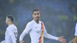 Sekou sanogo , obiettivo della roma per il centrocampo, sfuma definitivamente: Calciomercato Roma Smalling Vuole Restare In Giallorosso La Gazzetta Dello Sport