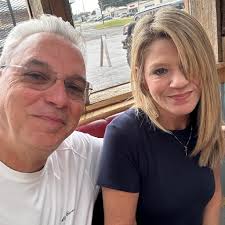 I'm still trying to learn how to take a selfie. Are any of them decent? If  you thinks so, which one?