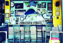 Al chapo meksika'nın la tuna şehrine bağlı sinaloa kasabasında dünyaya geldi. La Tuna