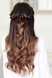 20 Awesome Half Up Half Down Wedding Hairstyle Ideas Elegantweddinginvites Com Blog Easy Hairstyles For Long Hair Long Hair Styles Hair Styles