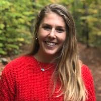 Kara Cash's Instagram, Twitter & Facebook