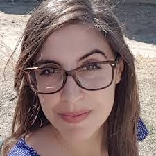 Eugenia Fernandes's Instagram, Twitter & Facebook