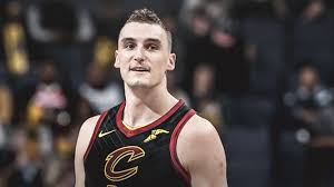 He was drafted 18th overall by the houston rockets in 2015. Cavs News Sam Dekker Claps Back At Fan Wants To Bet On 1 On 1 Game