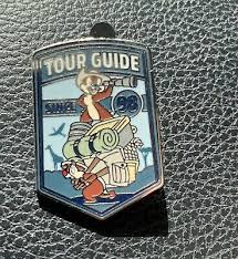Chip And Dale Tour Guide Safari Mystery Box Collection Disney Pin Trading