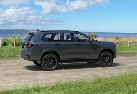 Ford Everest Sport 2024: SUV 7 Chỗ, Xe Thể Thao Đa Dụng | Ford VN