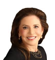 Ashley Banach's Instagram, Twitter & Facebook