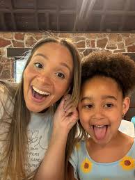 I wanted to make y'all aware of a recurring volunteer opportunity in our  county: The Pauls Valley Samaritans! (BTW, if you read below and suddenly  remember another cause that needs help, lemme