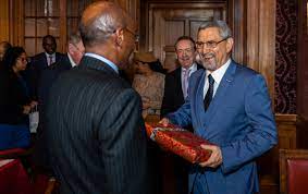 O presidente de cabo verde, jorge carlos fonseca, recebeu a euronews em luanda, na véspera de transmitir a liderança da comunidade de estados de língua portuguesa (cplp) ao homólogo angolano, joão lourenço.um testemunho para a história, na véspera da assinatura da convenção da mobilidade que, desejam os seus signatários, transforme definitivamente a relação entre os povos lusófonos. Visit Of H E Mr Jorge Carlos Fonseca President Of The Republic Of Cape Verde To The International Court Of Justice International Court Of Justice