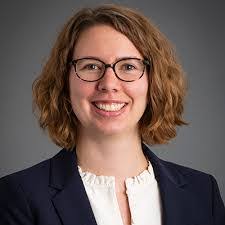 Amanda Sippel's Instagram, Twitter & Facebook