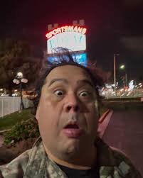 Sean Edward Reyes Mendiola (@seanolaiv) • Instagram photos and videos