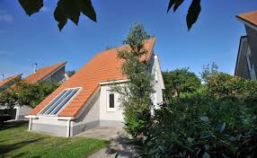 Egal, ob ihnen ein eigener balkon oder eine große offene küche am herzen liegen, wir haben ein offenes ohr. Ferienhaus Kaufen Zeeland Village Scharendijke