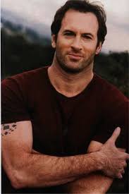 I love my man, but there's something about Luke... lol) Scott Patterson  (aka Luke Danes from Gilmore Girls) | Las chicas gilmore, Caras únicas,  Hombres guapos