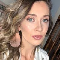 Alicia Purdy's Instagram, Twitter & Facebook