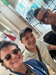 Good morning! We are at the airport getting ready to board our flight !!  See you all very soon !!! ♥️ Next Up : 11/7