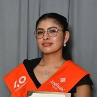 70+ perfiles de «Dulce De La Rosa»