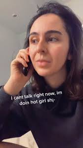 If u have unidentified leg bruises, you’re a certified Hot Girl™️ #HotGirl  #LegBruise #bruiseschallenge #justgirlythings