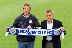 Include midwest metropolises and coastal communities alike. Leicester City On Twitter Lcfc Signed Goalkeeper Ian Walker Onthisday In 2 0 0 1