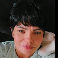 2700+ "(professora)" profiles