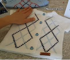 Bu Aralar Moda Olan Orgu Uzerine Igne Ile Ekose Deseni Yapilisini Bebek Yelegi Modelin De Nasil Yapilir Papyonlu Yele Baby Knitting Patterns Bebek Bebek Yelek