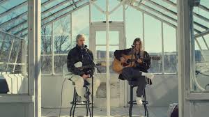 Republic records released singers/songwriters/producers chelsea cutler and jeremy zucker's charming indie pop piece you were good to me—a tale of lost love; Jeremy Zucker And Chelsea Cutler Perform This Is How You Fall In Love