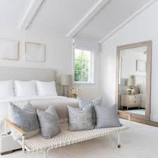 Cnn fires three workers for entering office without being vaccinated. 75 Beautiful Modern Bedroom Pictures Ideas August 2021 Houzz