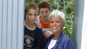 Lien direct de la vidéo. Josephine Ange Gardien 2004 Saison 8 Serie Sentimentale Telerama Fr