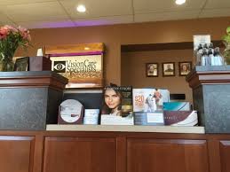 It has three offices conveniently located in des plaines, oak park, and the portage park neighborhood of chicago, illinois. Visioncare Specialists 64 Reviews Optometrists 1070 E Oakton St Des Plaines Il Phone Number