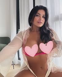 Adela Di Peri (@adeladiperi) on Threads