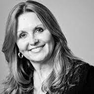 Yasemin Helmick's Instagram, Twitter & Facebook