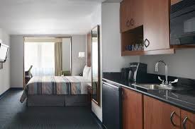 one room suite with kitchenette