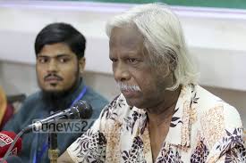 Zafrullah slates Shafi for 'taking Indian treatment instead of relying