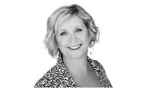 Kim Vogel's Instagram, Twitter & Facebook