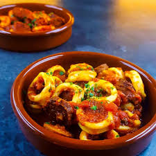 Encornets Au Chorizo La Cerise Sur Le Maillot Recette Recette Legere Recette Recette Encornet