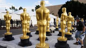 Kaluuya, who was previously nominated for an oscar for his star turn in get out, has collected a golden globe, a screen actors guild award and a. Kultur 2020 Das Jahr Der Absagen Was Kommt 2021 Kultur Nordbayern De