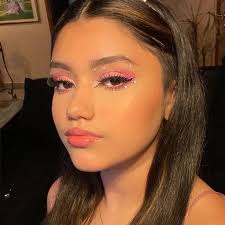 Perfil de Quinceañera by Essence