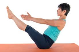 You can perform this navasana to bring your distracted mind to a state of equipoise. Boat Pose Paripurna Navasana