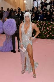 Met Gala 2019 Jennifer Lopez The Dress Balo Elbiseleri Moda Stilleri