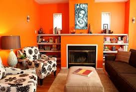 Warme Wandfarben Geniessen Sie Eine Gemutliche Atmosphare Zu Hause Living Room Orange Burnt Orange Living Room Living Room Paint