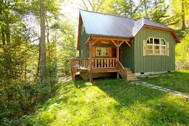 Rustic romance sleeps 2 people and is a luxury scenic cabin rental located in a wooded setting a stone's throw from natural bridge state park and red river gorge in magnolia village at scenic heights. Natural Bridge Ky Cabin Rentals Cabin
