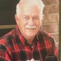 Lee Sass's Instagram, Twitter & Facebook