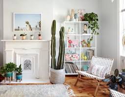 Alamanda cathartica merupakan salah satu jenis alamanda yang paling populer di. Bikin Rumah Semakin Cozy Dengan 10 Rak Pot Bunga Minimalis Dan Unik Yang Jadi Favorit Para