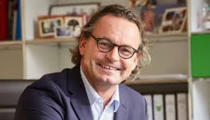 Das erste Handy für dein Kind? Wichtige Tipps & Ratschläge